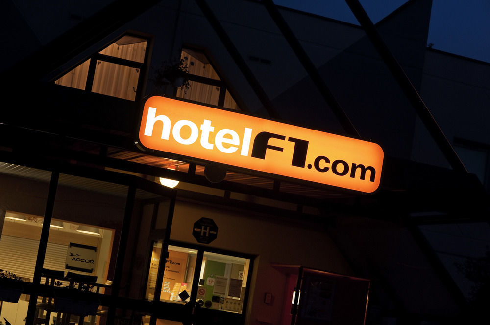 Hotelf1 Tours Sud Шабре-ле-Тур Экстерьер фото